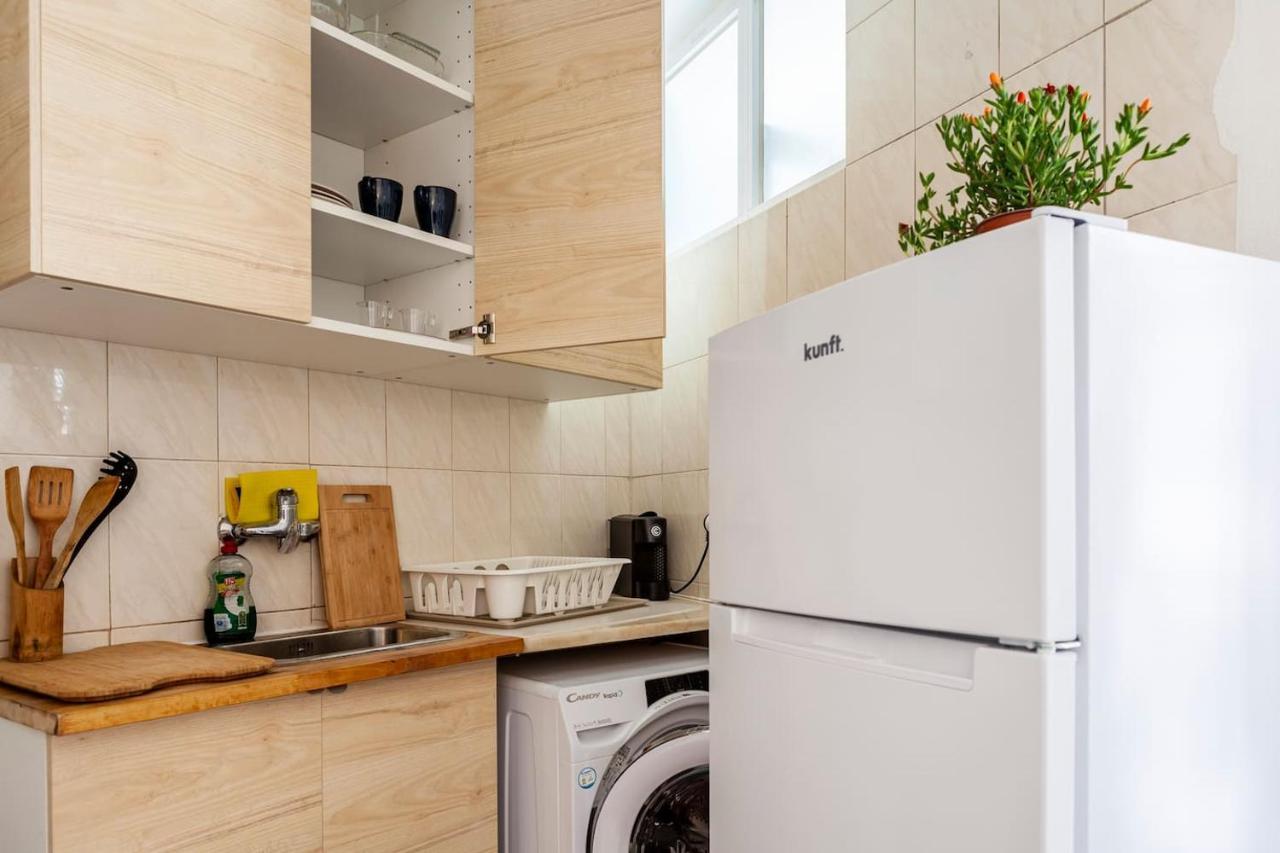 2 Bedroom Apartment For 4 People With Free Public Parking Lisboa Екстериор снимка